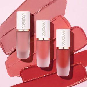 Lippen- und Wangenfärbung
